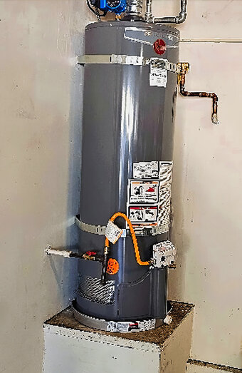 https://glendaloughhotwater.com.au/uploads/2025/06/hot-water-95452.jpg